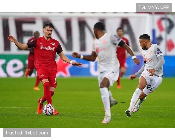 德媒称格纳布里伤势轻微有望欧冠对阵布鲁日时复出登场 德媒称格纳布里伤势轻微有望欧冠对阵布鲁日时复出登场