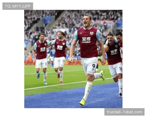 英超专家预测:曼城与埃弗顿战平 伯恩利险胜利兹联 英超专家预测:曼城与埃弗顿战平 伯恩利险胜利兹联